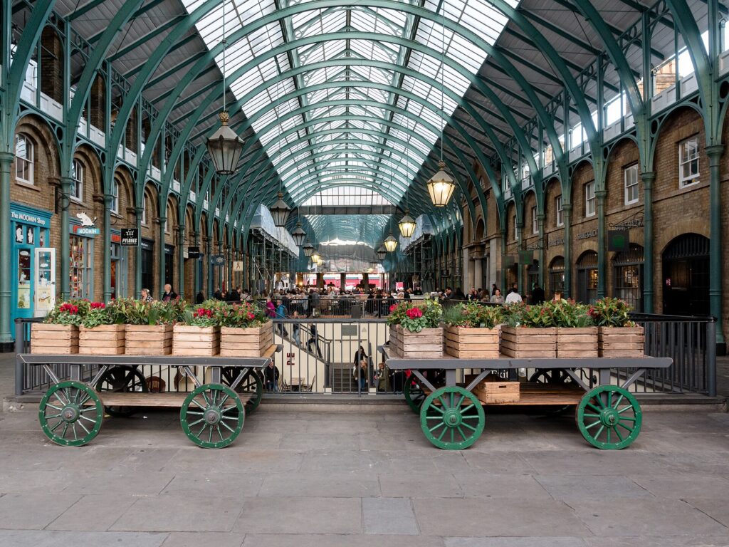 The London Market That Traded Vegetables for Culture and Changed the City Forever