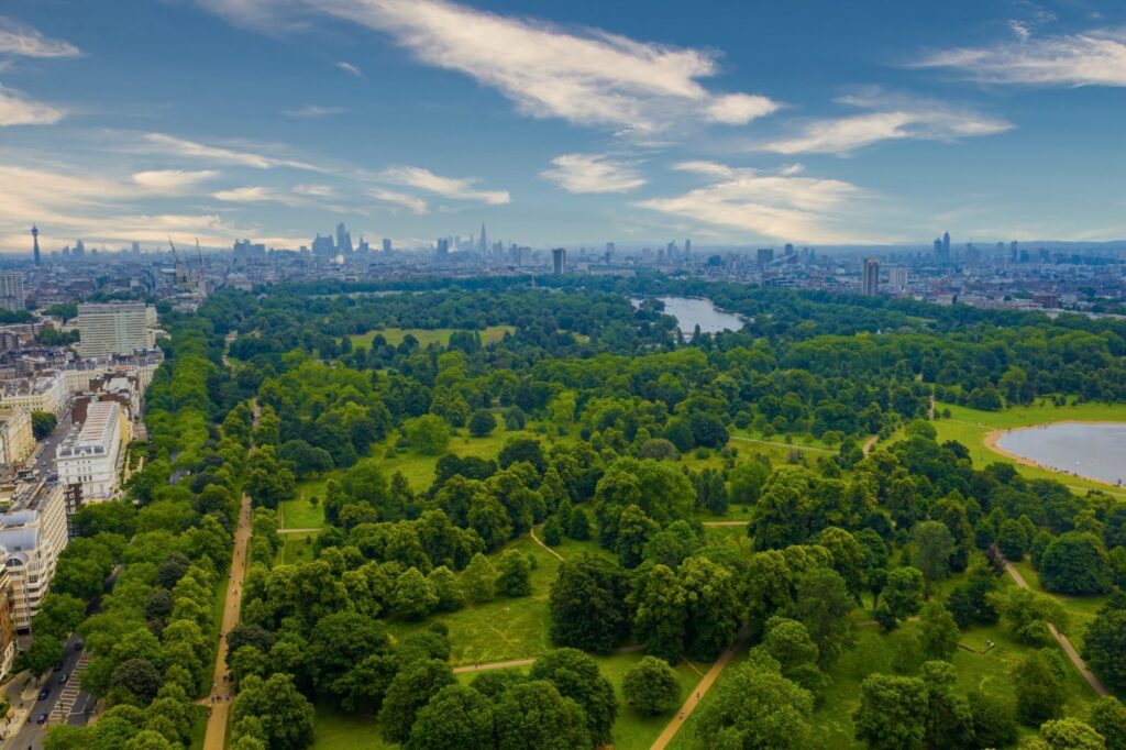 Hyde Park and Kensington Gardens from above