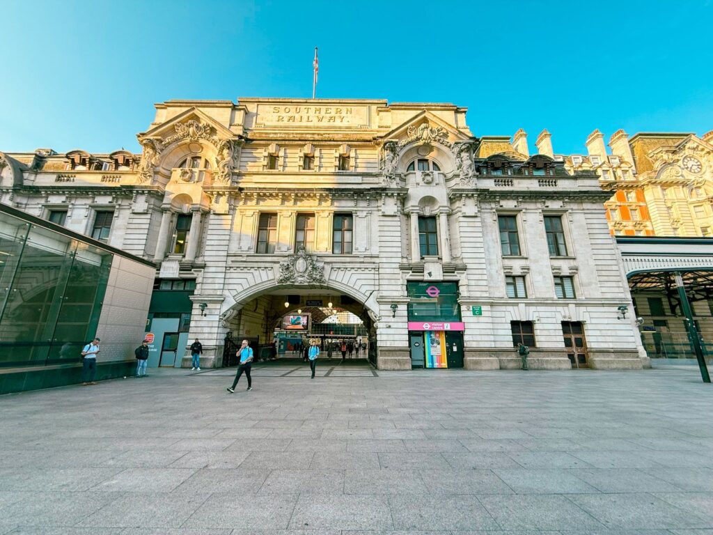 The front of London Victoria Station