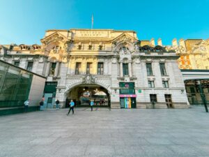 The front of London Victoria Station